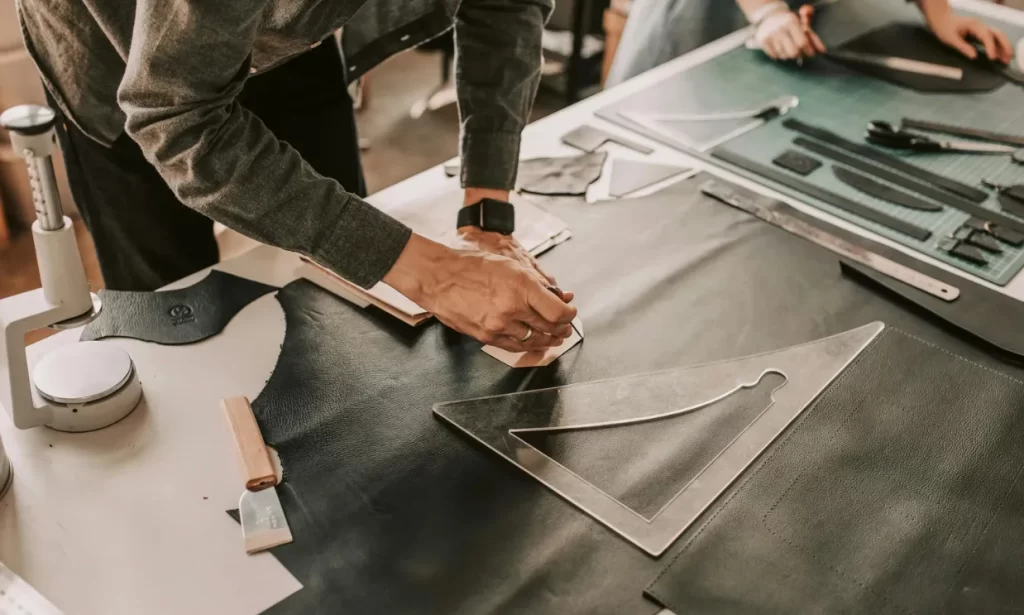 Chamarras-universitarias-y-empresariales-personalizadas-en-monterrey